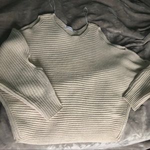 Seven sisters peekaboo cold shoulder sweater